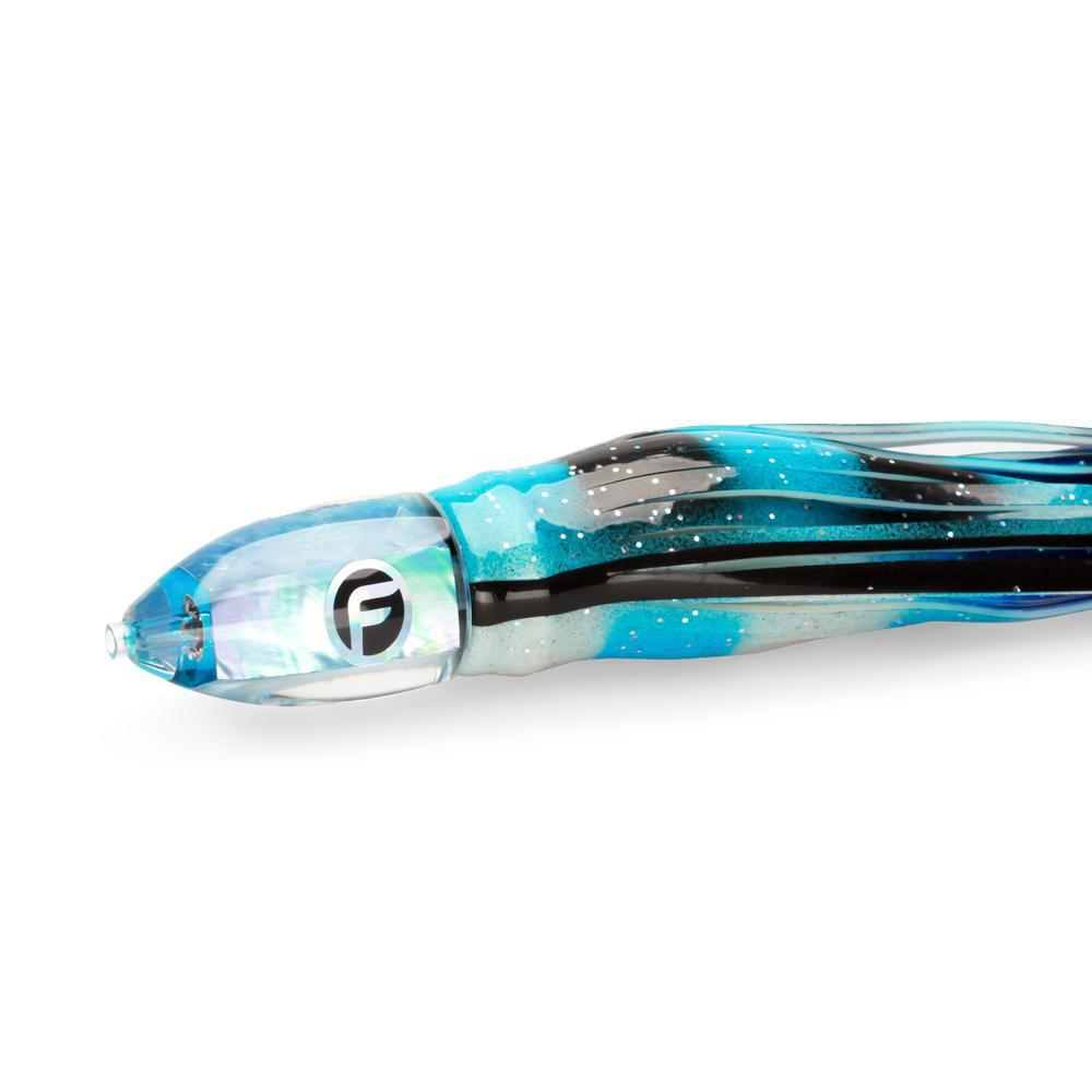 Double O Medium 9" Lure blue black